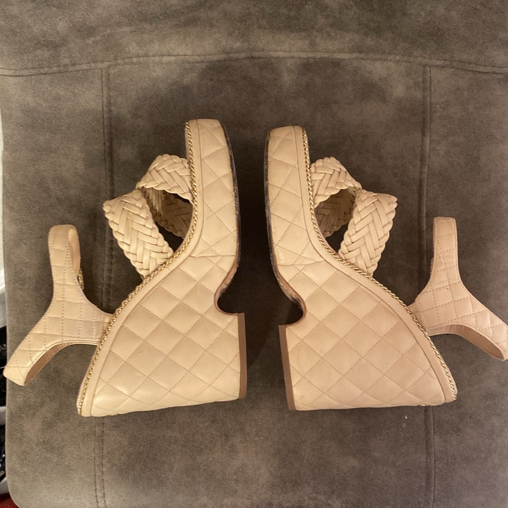 Chanel platform sandals, calfskin light beige size 40 - Picture 4 of 11